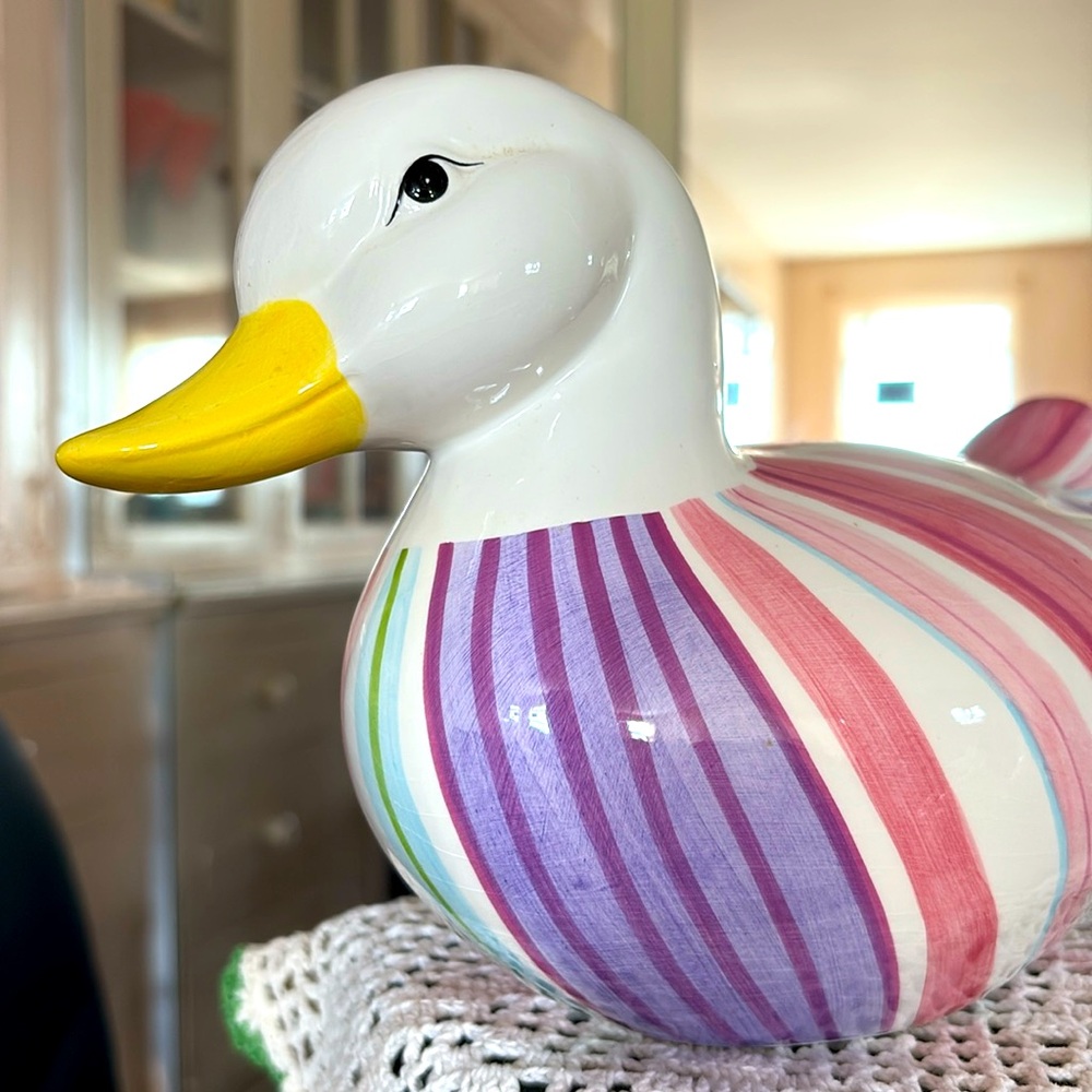 Colorful Vintage Ceramic Country Duck